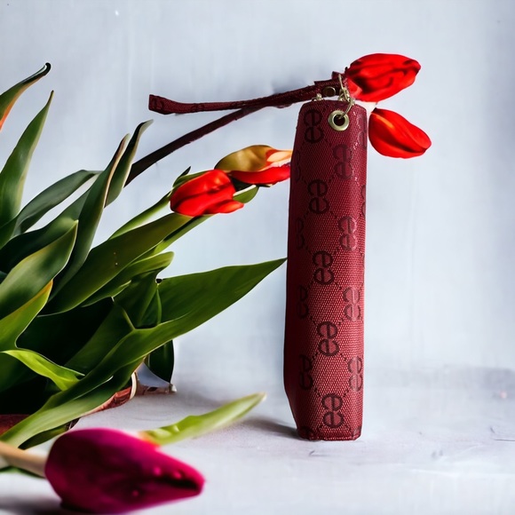 Really cute wallet - Picture 2 of 4